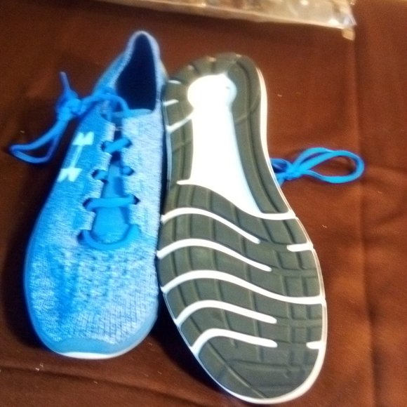 UA Shoes - Picture 3 of 6